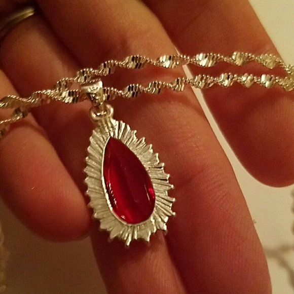 925 Silver Stamped Ruby Red Pendant Necklace♡ - Picture 8 of 8